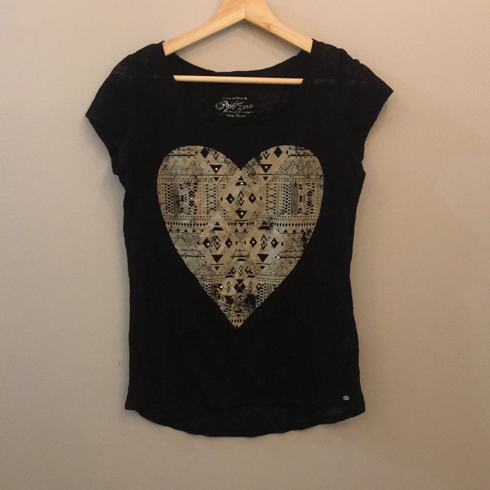 Black t-shirt
